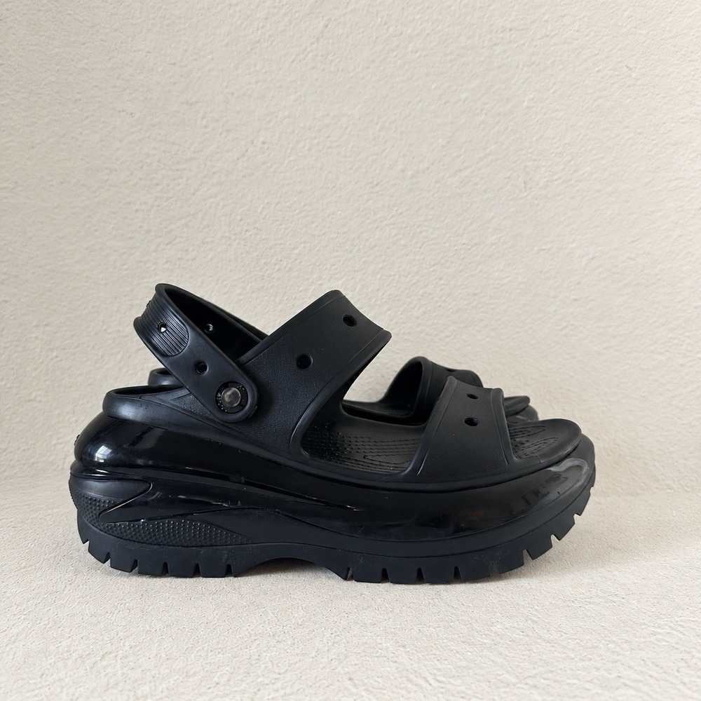 Crocs Classic Mega Crush Chunky Platform Strap Sandals Black Womens Sz 8